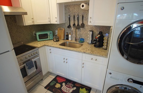 The Roads Apartment | Charming Apartment in the Heart of Little Havana, Miami