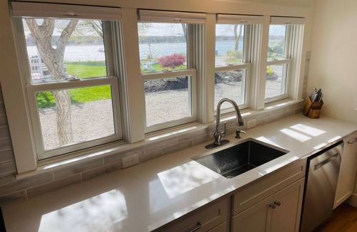 Mara Vista House | Charming Cape Cod Home w/Gorgeous Water Views
