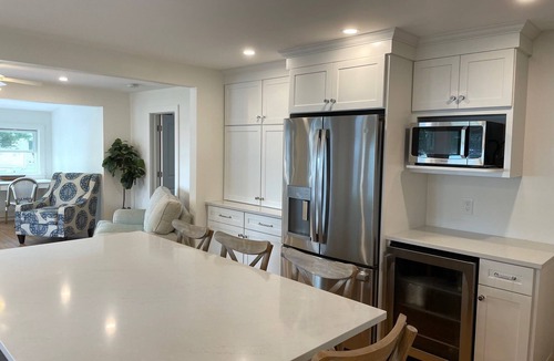 Mara Vista House | Charming Cape Cod Home w/Gorgeous Water Views