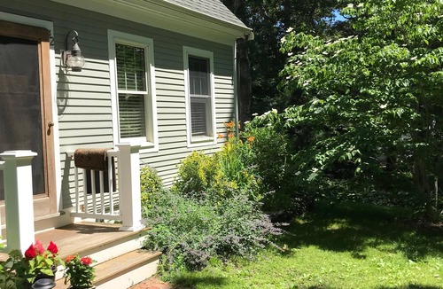Mashpee Neck House | Charming Cape Cod Retreat Nestled b/w Mashpee River & Popponesset Bay
