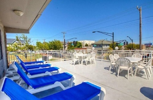 North End Condo | Charming condo in the heart of Ocean City with WiFi, AC and Pool.