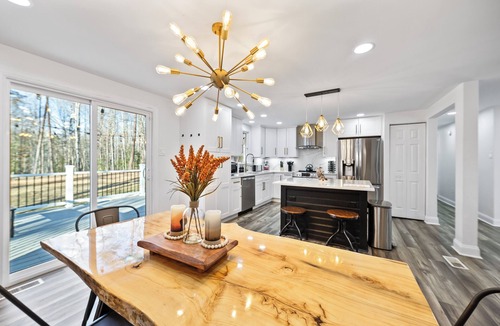 Ruby House | Charming COTTAGE/HOT TUB IN CERTIFIED WILDLIFE