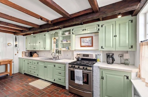 Yarmouth Port House | Charming Estate with Main House & Guest Cottage