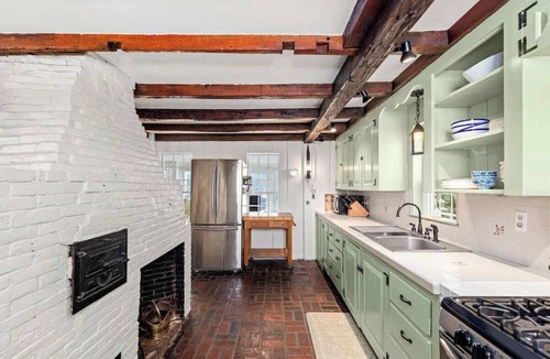 Yarmouth Port House | Charming Estate with Main House & Guest Cottage