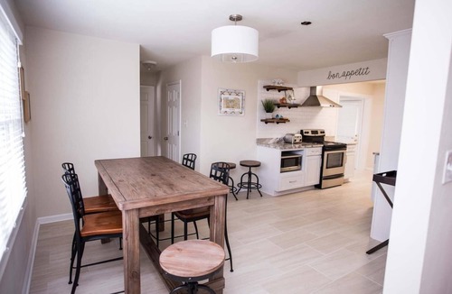 Chic's Beach House | Charming family-friendly beach home