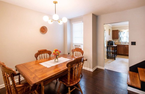 Lancaster House | Charming. Friendly Neighborhood. Full Amenities
