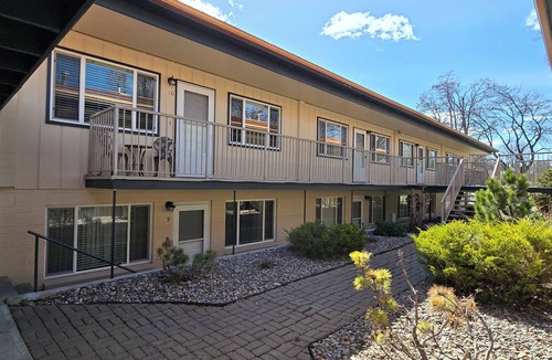 Kalispell Apartment | Charming furnished 2-bedroom, 1 bath apartment with WiFi, AC in lovely Kalispell