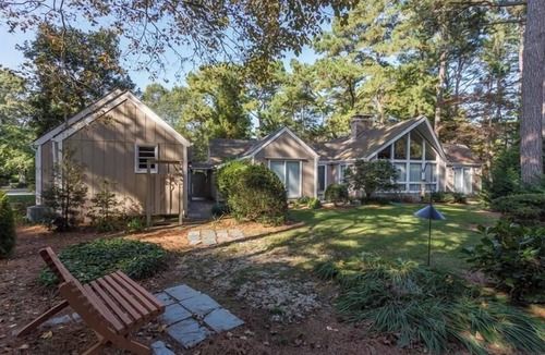 Henlopen Acres Cottage | Charming Henlopen Acres Home with Guest Cottage – Sleeps 8, Two-Week Minimum
