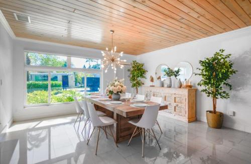 Ludlam House | Charming House with Private Pool n Coral Gable