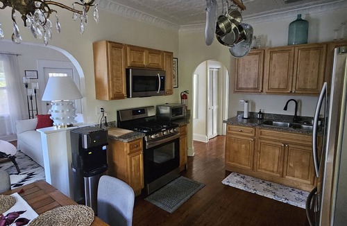 Riverside Park House | Charming Key West style cottage + tropical bungalow + kayaks + cold plunge