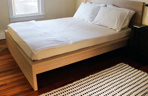 Beacon House | Charming Private 2 BR Beacon Bungalow Getaway
