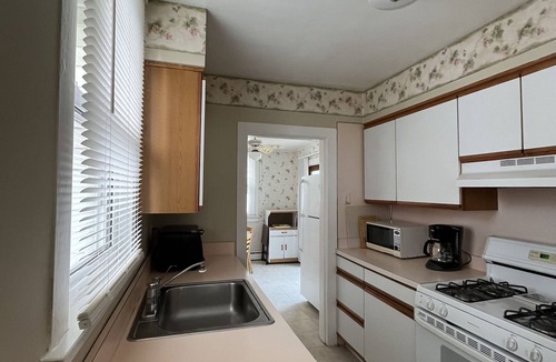 North End Cottage | Charming Summer Cottage in Ocean City!