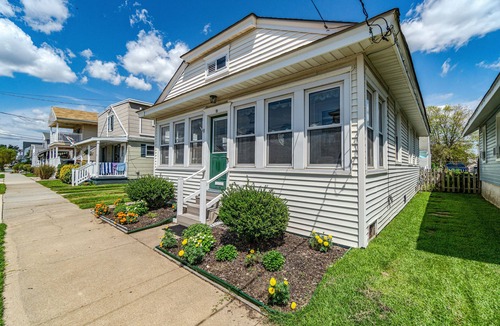 North End Cottage | Charming Summer Cottage in Ocean City!