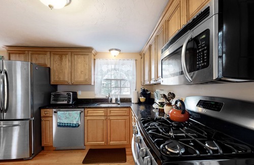 South Dennis House | Charming two-story getaway with full kitchen, WiFi, furnished deck & yard