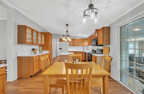 Colington House | Charming waterfront 3-bedroom house