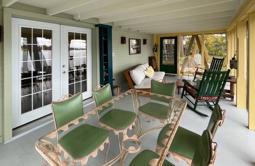 Wells House | Charming Waterfront 4-bedroom cabin