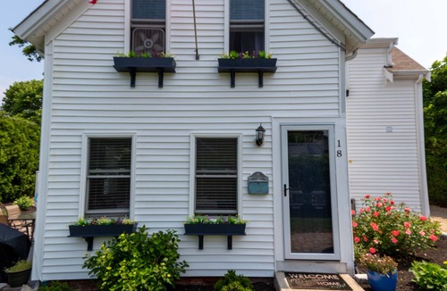 Hyannis House | Charming 'Waterfront District' Home in the Heart of Hyannis Port.