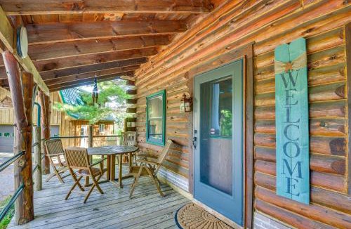 Wellesley Island House | Charming Wellesley Island Cabin Near State Parks