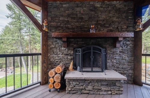 Fortine House | Chateau Fortine – Private Retreat for 6 w/Spa, Wine Tasting Room, & Epic Views