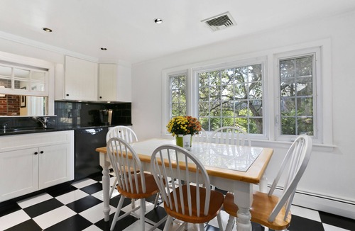 West Chatham House | Chatham-Walk to Ridgevale Beach, Pets Considered, Central Air, Bike Trail