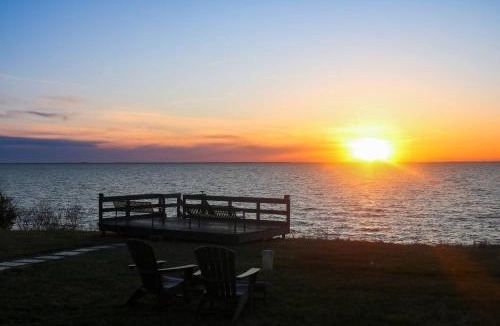 Rock Hall House | Chesapeake Bay Retreat WBreathtaking Views