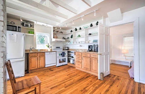 Rock Point Cottage | Chesapeake Bay Vacation Rental w/Boat Dock!