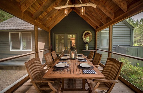 Olivebridge House | Chic Country Home with Catskills Mountain Views