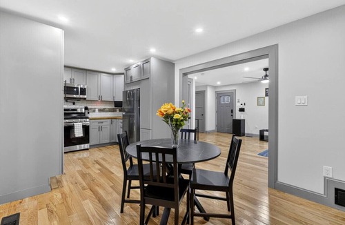 Bear House | Chic home by University of Delaware, Christiana