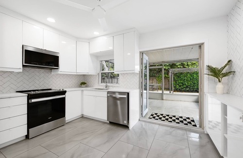 River Oaks House | Chic Oasis: Private Pool, Close To Beaches
