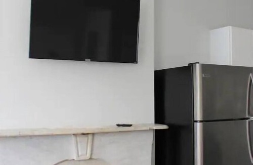 Albany Apartment | Chic, Renovated Brownstone in Prime DT Albany