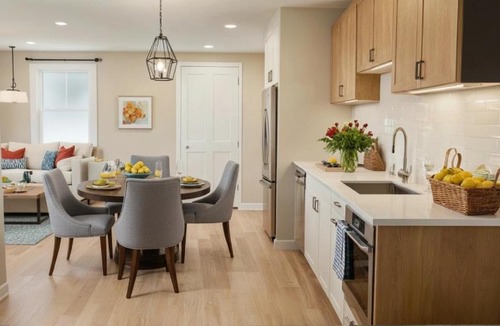 Carlson Park Apartment | Chic Residences Steps from Beverly Hills & Sony Pictures