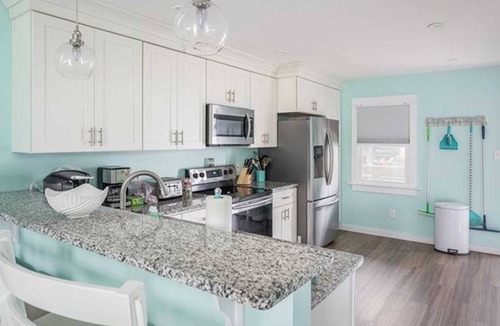 Chic's Beach House | Chic's Beach Beauty Too!