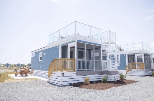 Chincoteague House | Chincoteague Bay RV Resort & Cottages