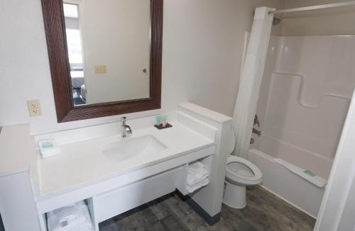 Chincoteague Hotel | Chincoteague Inn