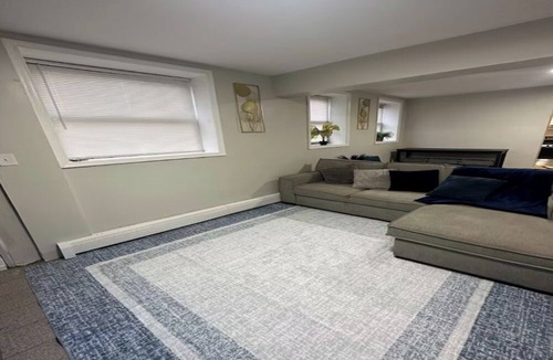 Forest Hill Apartment | City Hub 14 mins From Newark Penn Station and 21 mins from Newark Airport