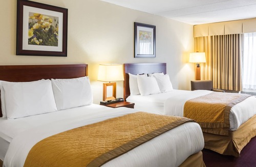 Somerset Hotel | Clarion Hotel Somerset - New Brunswick