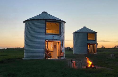 Kalispell House | Clark Farm Silos #5 - Sweeping Mountain Views