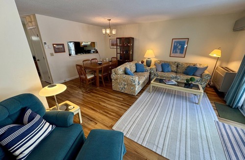 Brewster Condo | Classic Cape Cod townhouse in Brewster with patio, near Rail Trail and bay beaches.