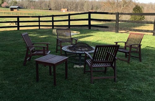 Gordonsville Cottage | Classic Cottage Rental on Huge Horse and Cattle Farm near Charlottesville