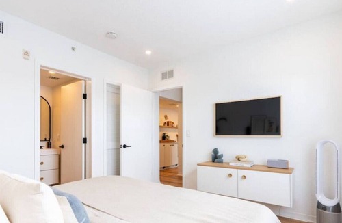 North Beach Condo | Classy and cozy 1-bedroom condo in Miami beach