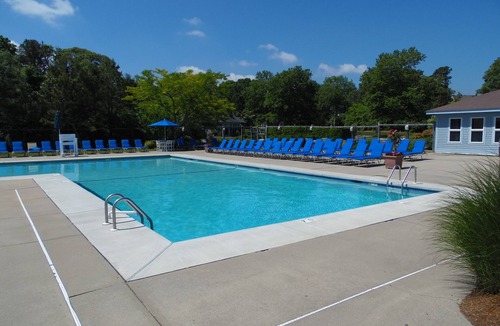 Brewster Condo | Classy, Comfy, and Convenient with AC & Pool Access