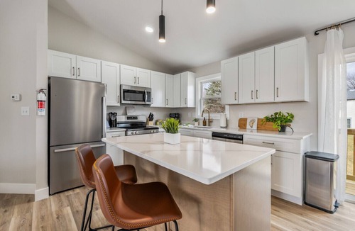 Riverside House | Clean, comfortable, and versatile home, perfect for long stays