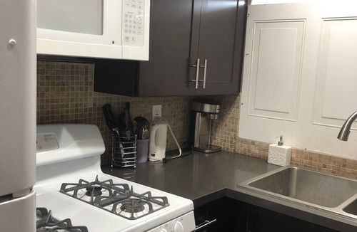 Hacienda Heights House | CLEAN COZY4 beds 2 bathroom guest house close to Hollywood and Disneyland