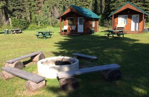 West Glacier Cabin | Clear Sky Resorts Deluxe 2 Bedroom Cabin