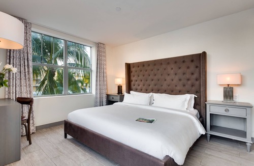 Flamingo/Lummus Hotel | Clinton Hotel South Beach