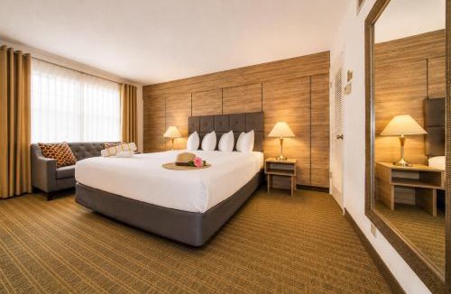 Deerfield Beach Hotel | Club Lux Resort By The Beach
