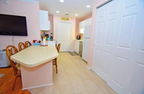 North Ocean City Condo | Club Ocean Villas II 182B-Bayside 120th St, WIFI, W/D, AC