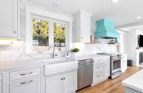 Great Neck House | Coastal Beach House Escape