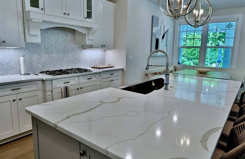 Lewes House | Coastal Club * 6BR Luxury House w 5 Full Bathrooms