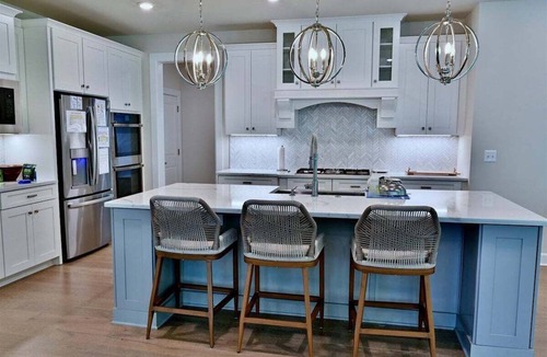Lewes House | Coastal Club * 6BR Luxury House w 5 Full Bathrooms